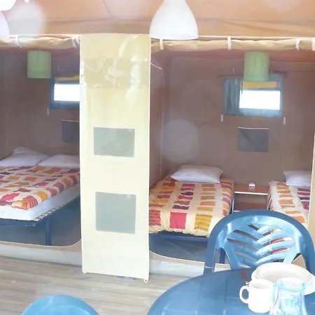 Camping Le Braou 3* אודנאז'