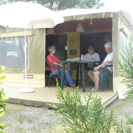 Camping Le Braou 3* אודנאז'