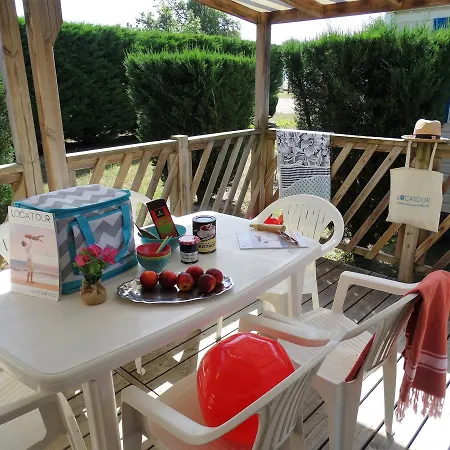 Camping Le Braou אתר קמפינג